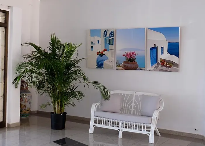 Amore Hotel Apts